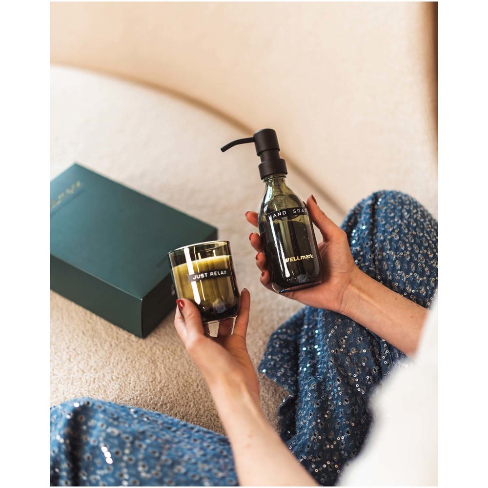 Wellmark Discovery 250 ml Handseifenspender und 150 g Duftkerze im Set