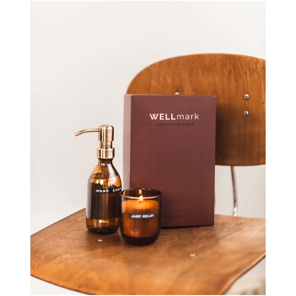 Wellmark Discovery 250 ml Handseifenspender und 150 g Duftkerze im Set