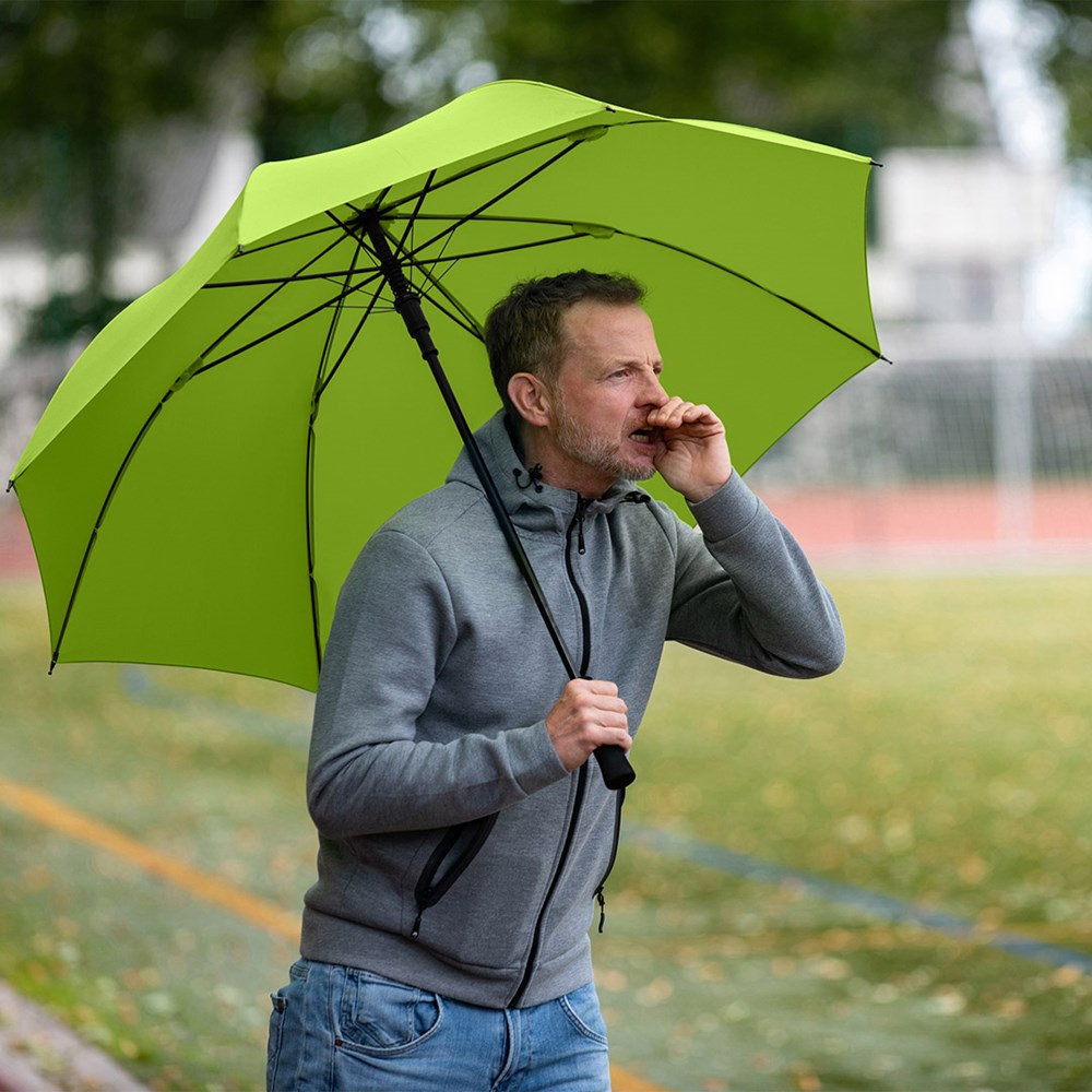 2382 AC-Gästeschirm